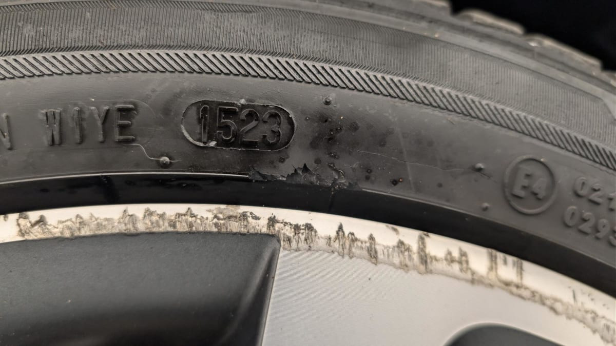 Vente en ligne Seat Leon E-HYBRID 204 CH DSG6 FR au prix de 22 330 €