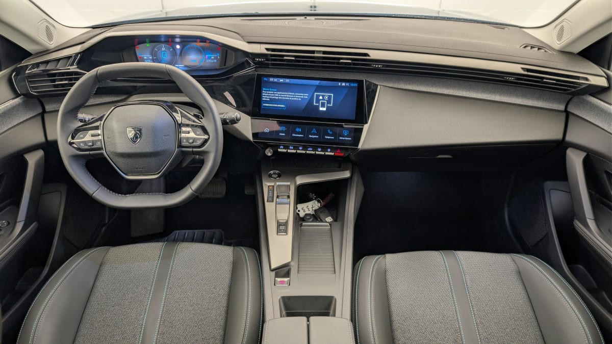 Vente en ligne Peugeot 308 Hybrid 145 e-DCS6 Allure au prix de 24 390 €