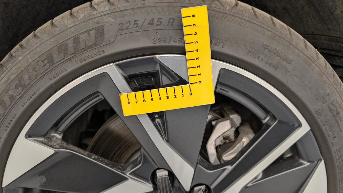 Vente en ligne Peugeot 308 Hybrid 145 e-DCS6 Allure au prix de 24 390 €