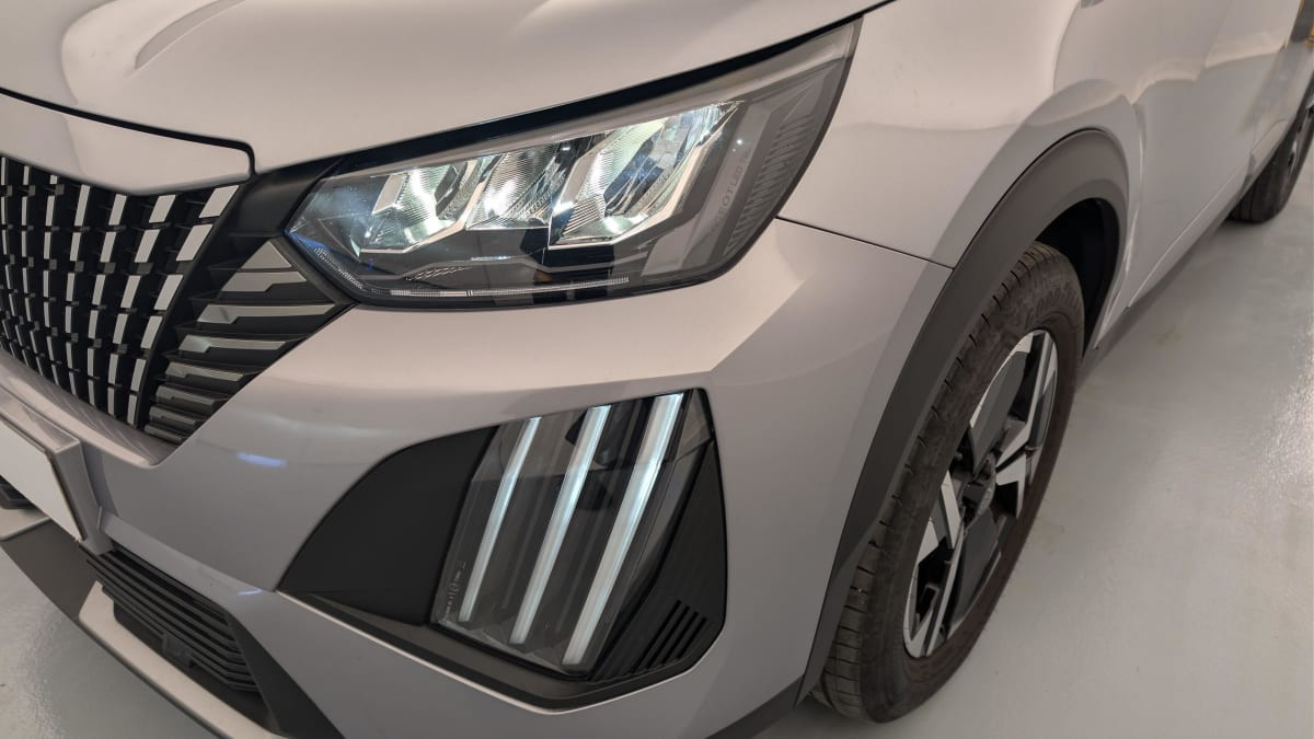 Vente en ligne Peugeot 2008 100 S S BVM6 Allure au prix de 19 240 €