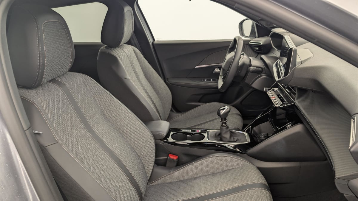 Vente en ligne Peugeot 2008 100 S S BVM6 Allure au prix de 19 240 €