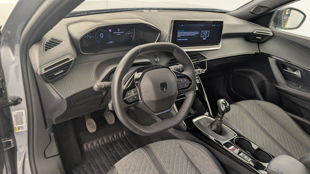 Vente en ligne Peugeot 2008 100 S S BVM6 Allure au prix de 19 240 €