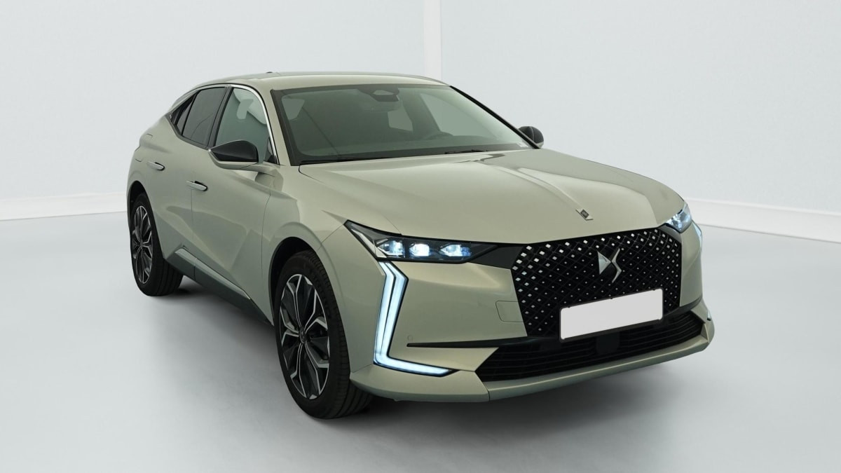 Ds DS4 PureTech 130 EAT8 Etoile - Alcantara occasion de 2024 en vente à Rennes