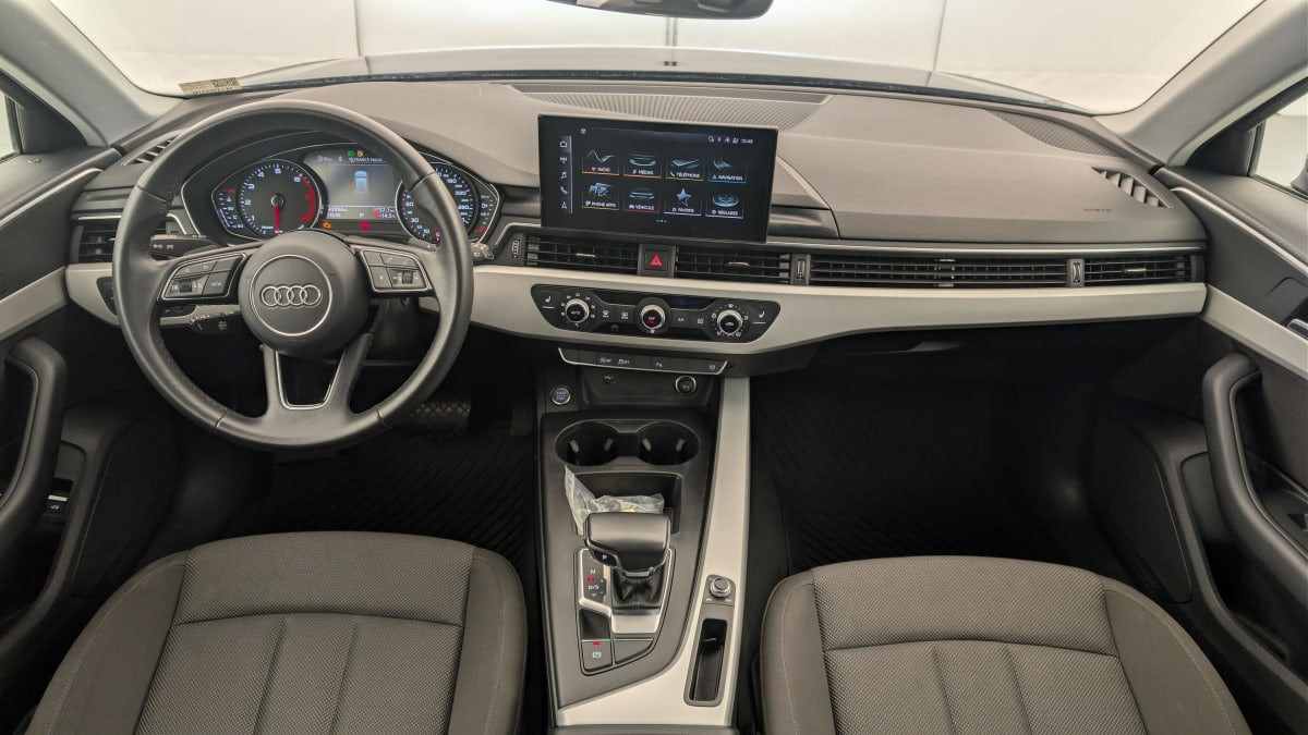 Vente en ligne Audi A4 Avant 35 TFSI 150 S tronic 7 Design au prix de 24 390 €