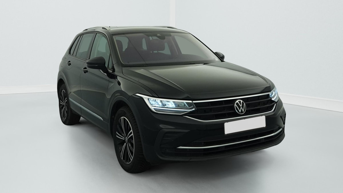 Volkswagen Tiguan 1.5 TSI 130ch BVM6 Active occasion de 2022 en vente à Rennes