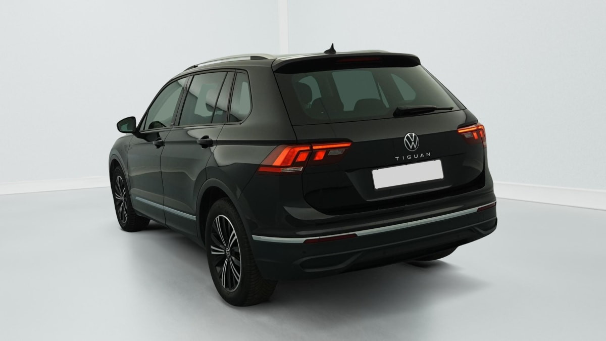 Vente en ligne Volkswagen Tiguan 1.5 TSI 130ch BVM6 Active au prix de 25 420 €