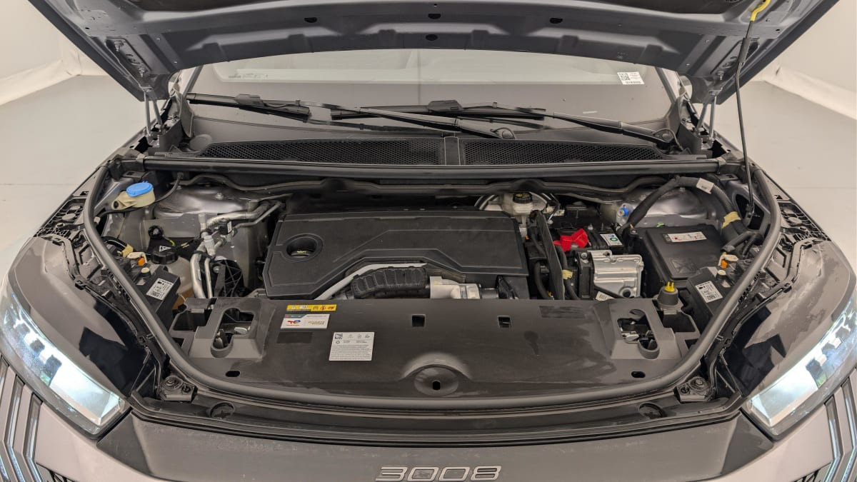 Vente en ligne Peugeot 3008 Hybrid 145 e-DCS6 Allure au prix de 27 070 €