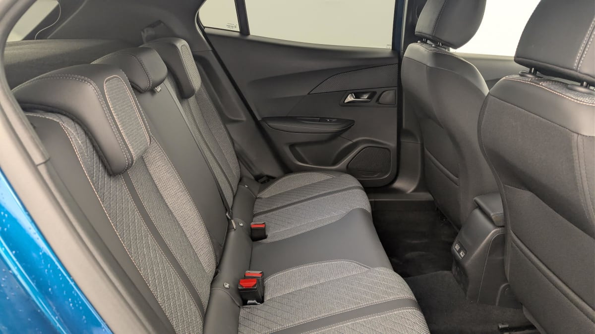 Vente en ligne Peugeot 2008 100 S S BVM6 Allure au prix de 19 240 €