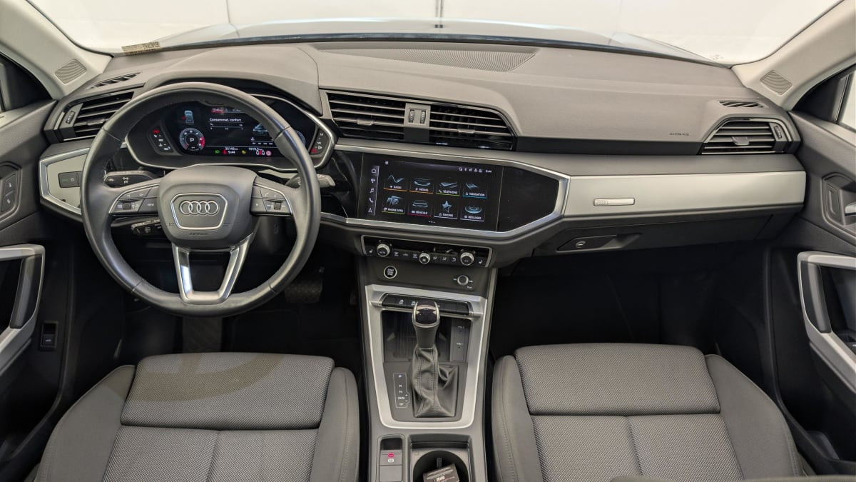 Vente en ligne Audi Q3 35 TDI 150 ch S tronic 7 Design au prix de 33 660 €