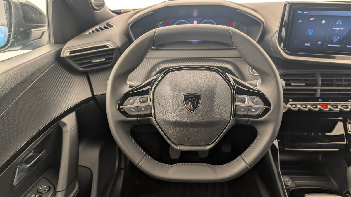 Vente en ligne Peugeot 2008 100 S S BVM6 Allure au prix de 19 240 €
