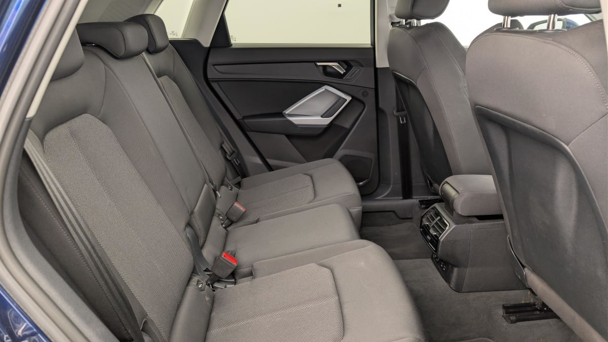 Vente en ligne Audi Q3 35 TDI 150 ch S tronic 7 Design au prix de 33 660 €