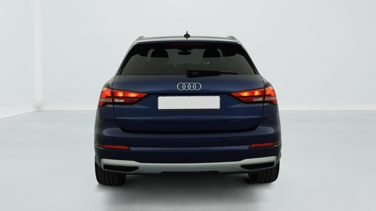 Vente en ligne Audi Q3 35 TDI 150 ch S tronic 7 Design au prix de 33 660 €