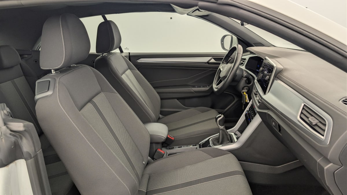 Vente en ligne Volkswagen T-Roc Cabriolet 1.5 TSI EVO 150 START STOP BVM6 STYLE au prix de 26 450 €