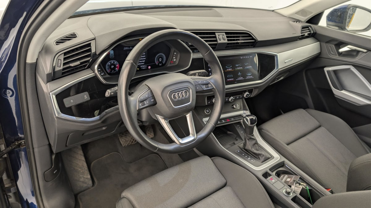 Vente en ligne Audi Q3 35 TDI 150 ch S tronic 7 Design au prix de 33 660 €
