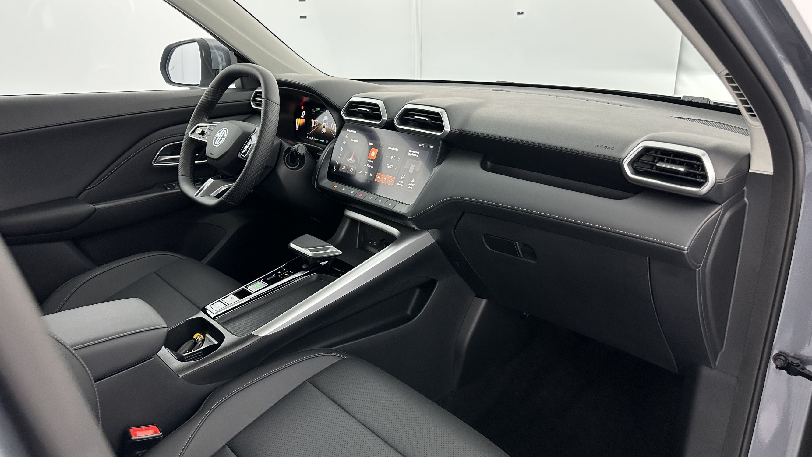 Vente en ligne Mg ZS ZS 1.5L Hybrid+ 197ch Luxury au prix de 25 100 €