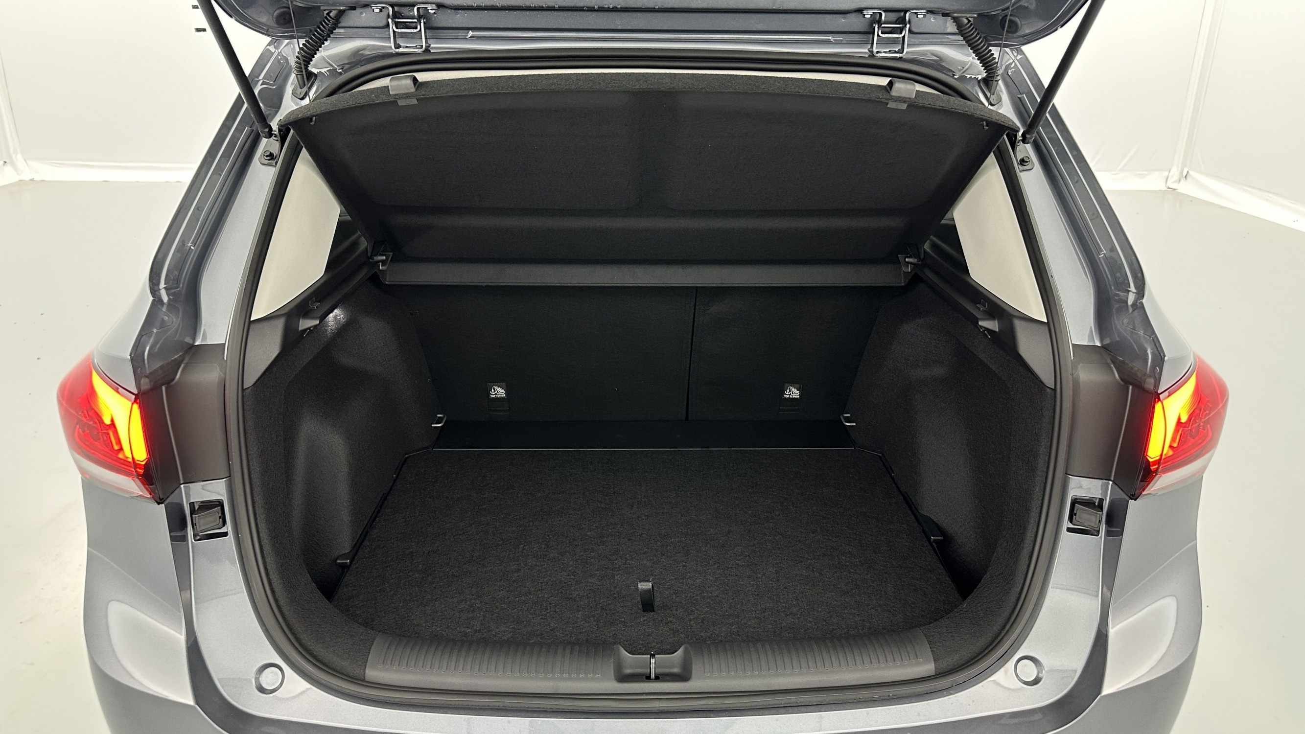 Vente en ligne Mg ZS ZS 1.5L Hybrid+ 197ch Luxury au prix de 25 100 €