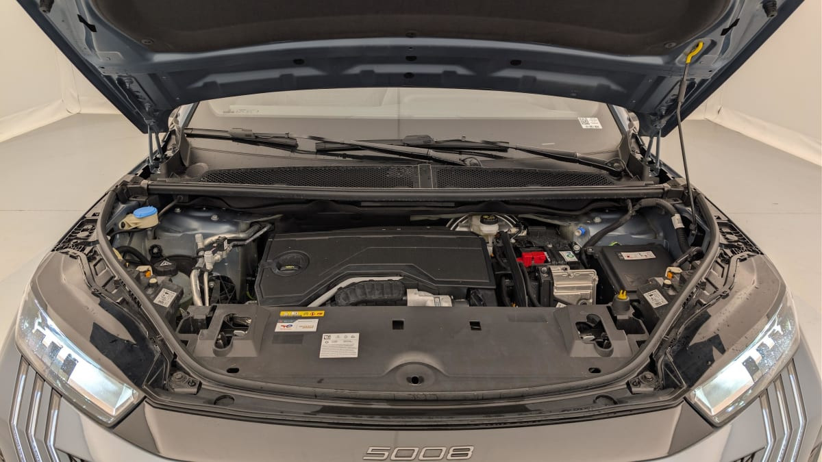 Vente en ligne Peugeot 5008 HYBRID 145 CH E-DCS6 ALLURE au prix de 30 570 €