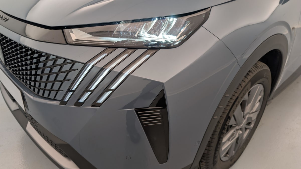 Vente en ligne Peugeot 5008 HYBRID 145 CH E-DCS6 ALLURE au prix de 30 570 €