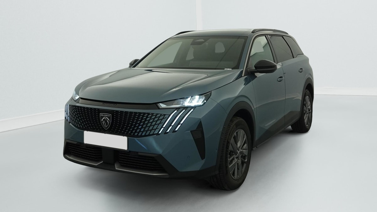 Vente en ligne Peugeot 5008 HYBRID 145 CH E-DCS6 ALLURE au prix de 30 570 €