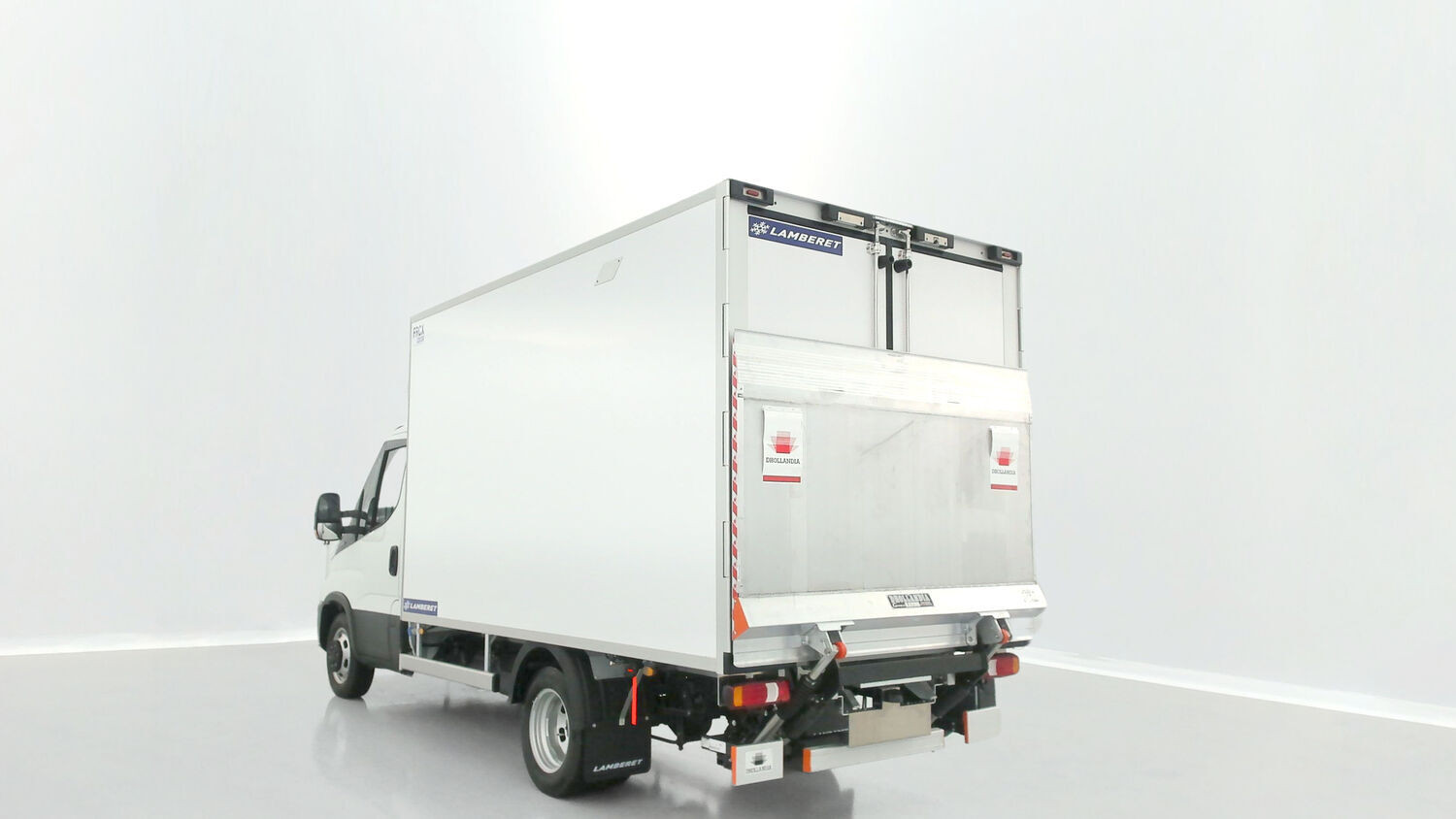 Vente en ligne Iveco Daily DAILY III 35C16H 3450 3.0 160ch Frigo Lamberet au prix de 71 120 €