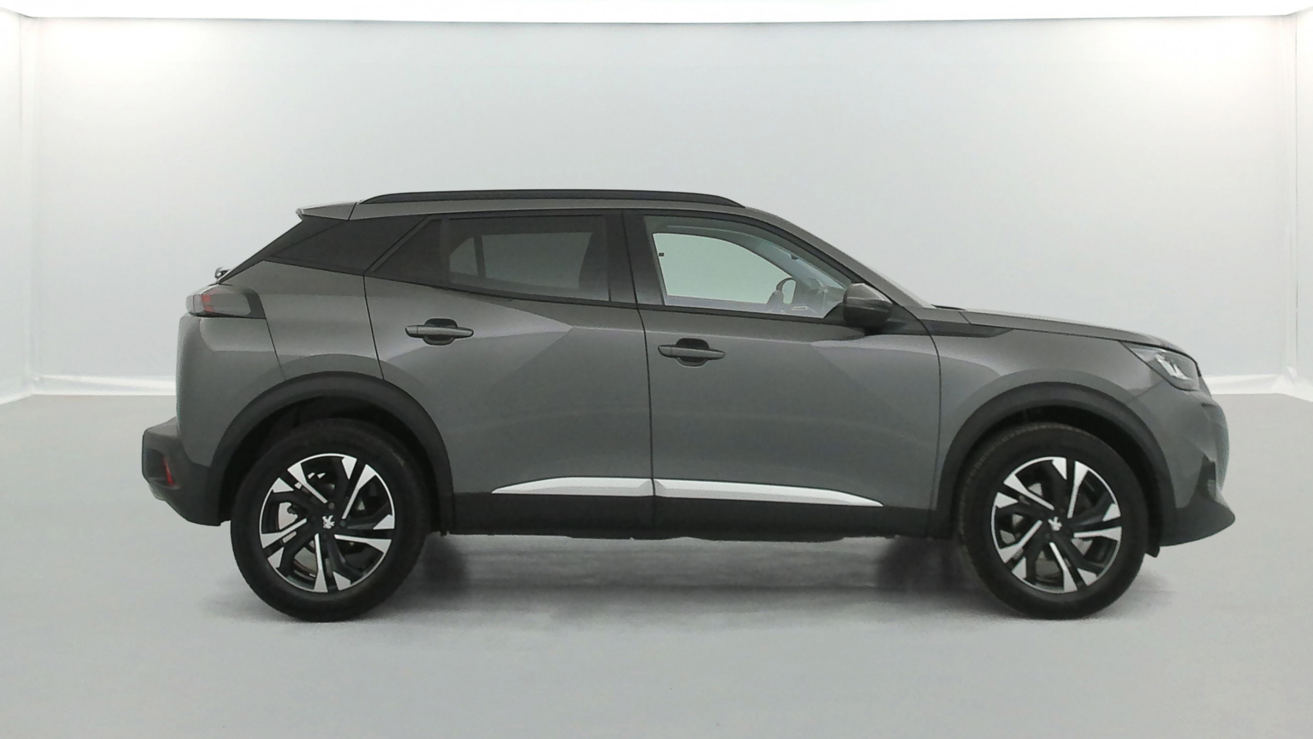 Vente en ligne Peugeot 2008 1.2 PureTech 130ch Allure Pack EAT8 + Sièges chauffants au prix de 13 280 €