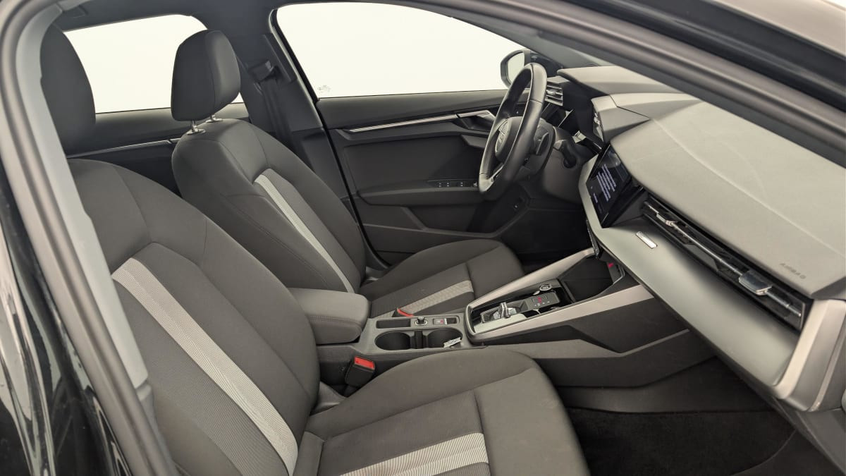 Vente en ligne Audi A3 30 TFSI Mild Hybrid 110 S tronic 7 Design au prix de 24 390 €