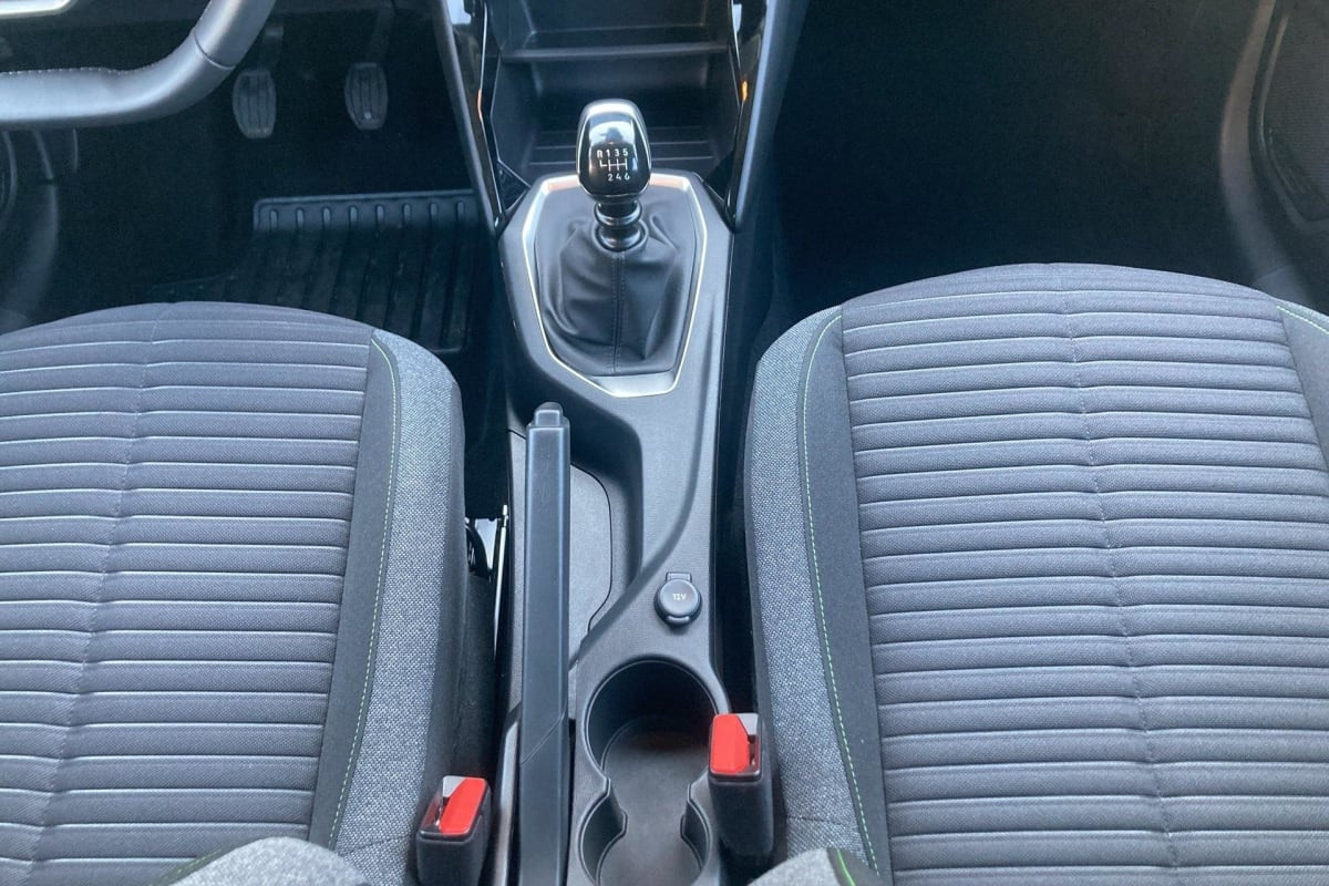 Vente en ligne Peugeot 208 PureTech 100 S S BVM6 Active au prix de 14 180 €