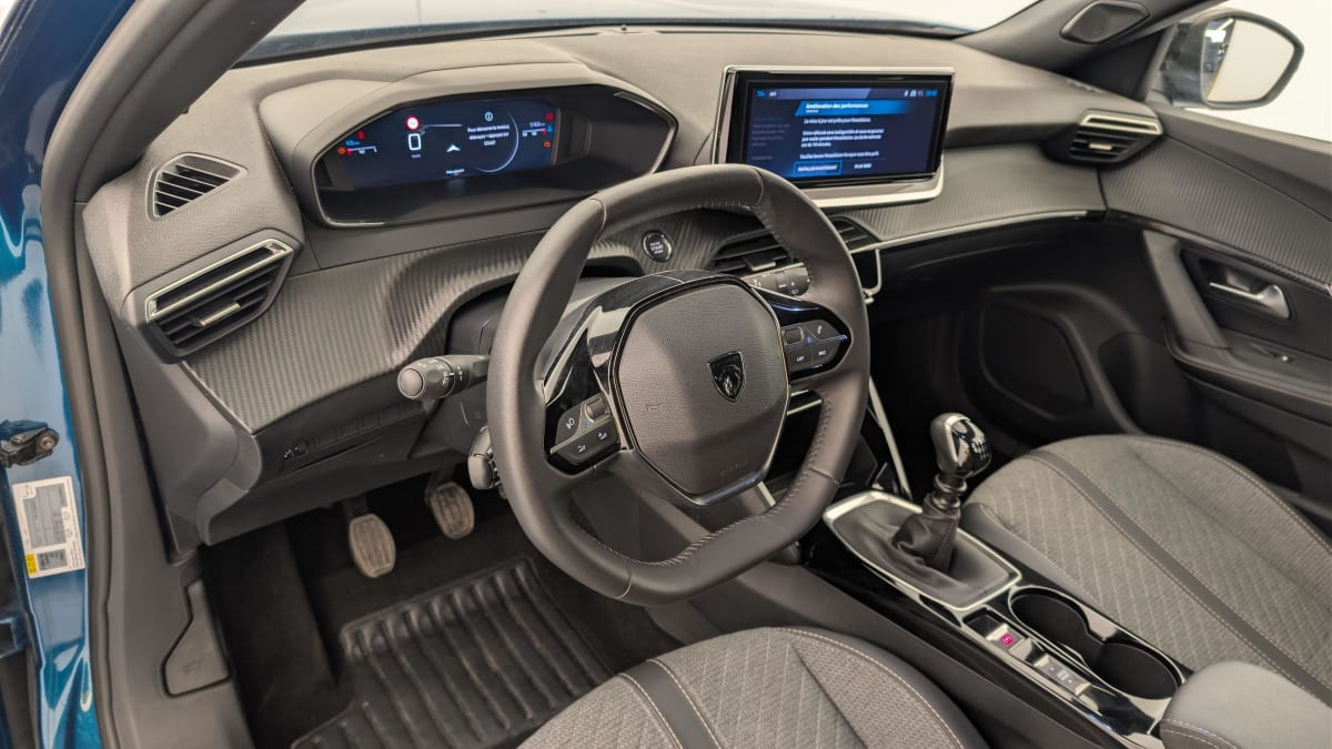 Vente en ligne Peugeot 2008 100 S S BVM6 Allure au prix de 18 830 €
