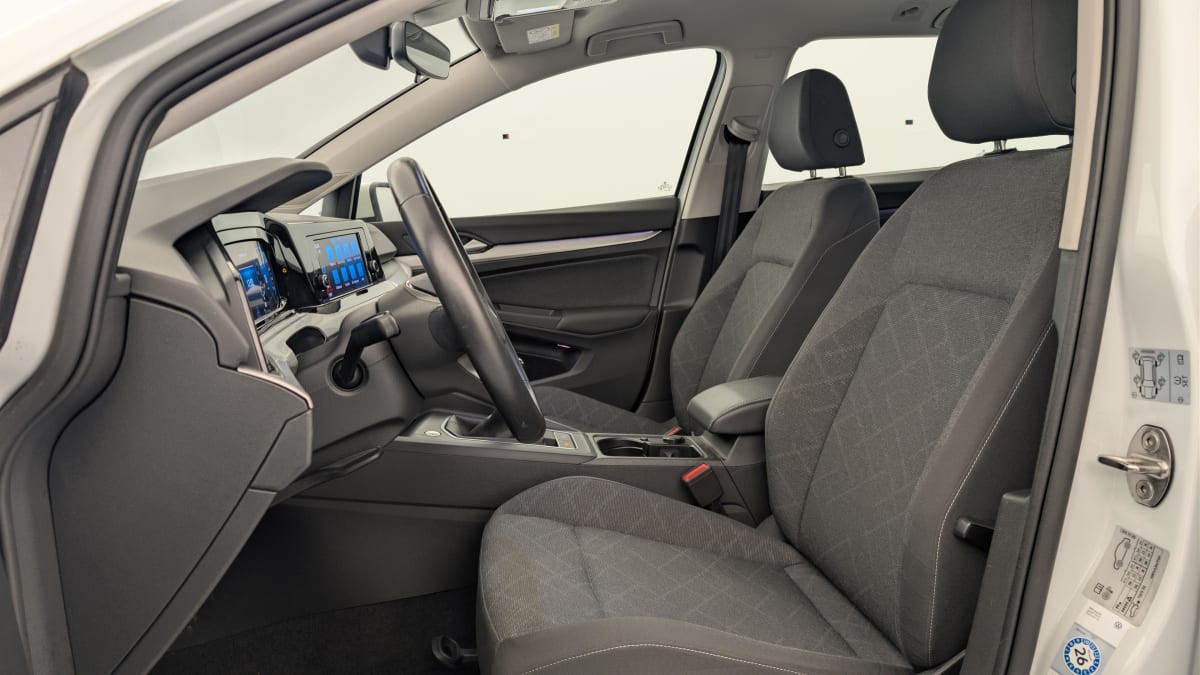 Vente en ligne Volkswagen Golf SW 1.0 TSI OPF 110 BVM6 LIFE au prix de 20 270 €