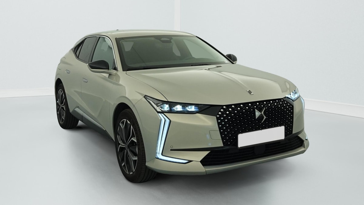 Ds DS4 PureTech 130 EAT8 Etoile - Alcantara occasion de 2024 en vente à Rennes