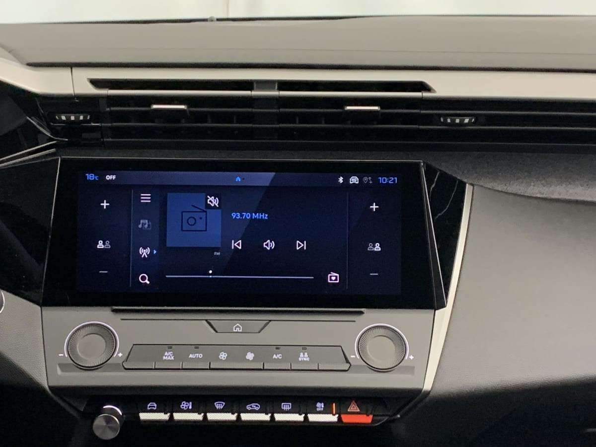 Vente en ligne Peugeot 308 BLUEHDI 130CH S S EAT8 ALLURE au prix de 27 280 €