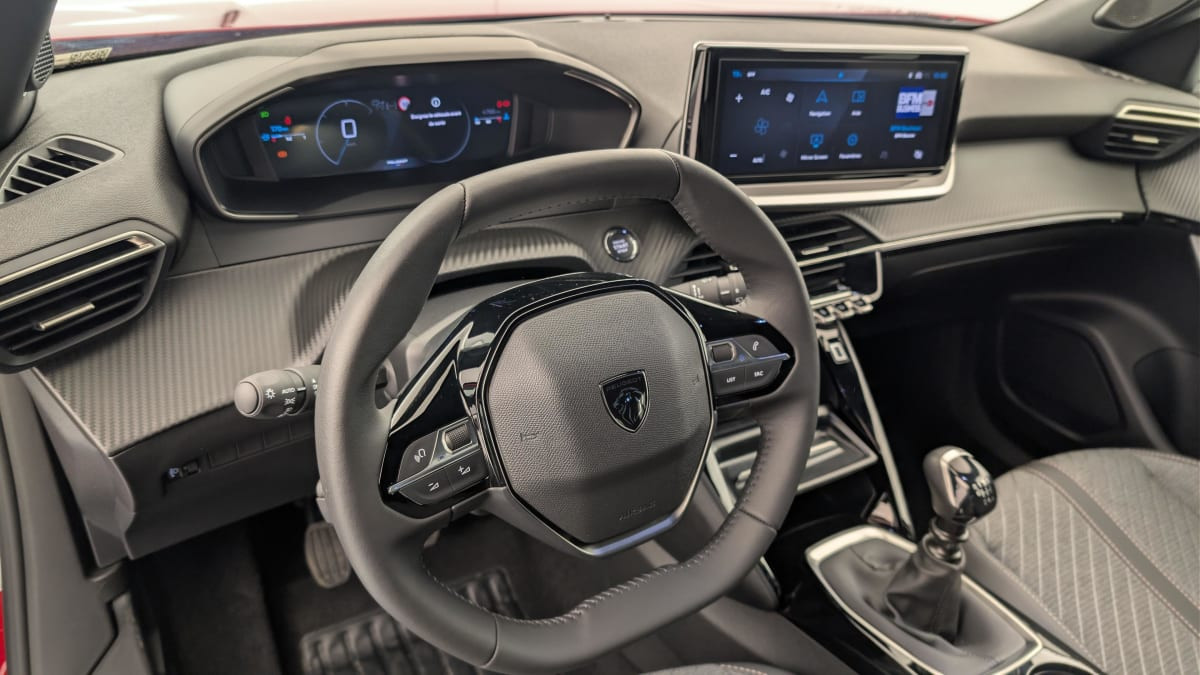 Vente en ligne Peugeot 2008 100 S S BVM6 Allure au prix de 19 240 €