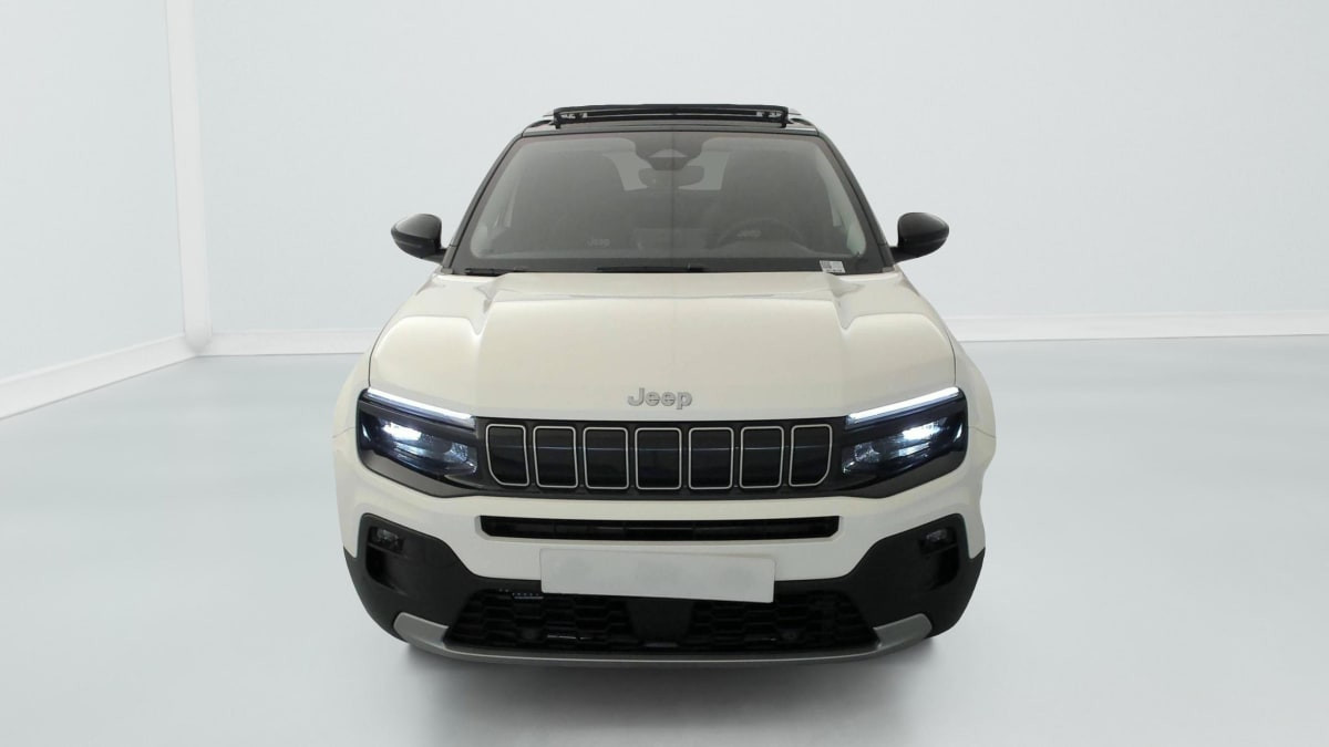 Vente en ligne Jeep Avenger 1.2 Turbo T3 110 ch e-Hybrid BVR6 Summit au prix de 28 310 €