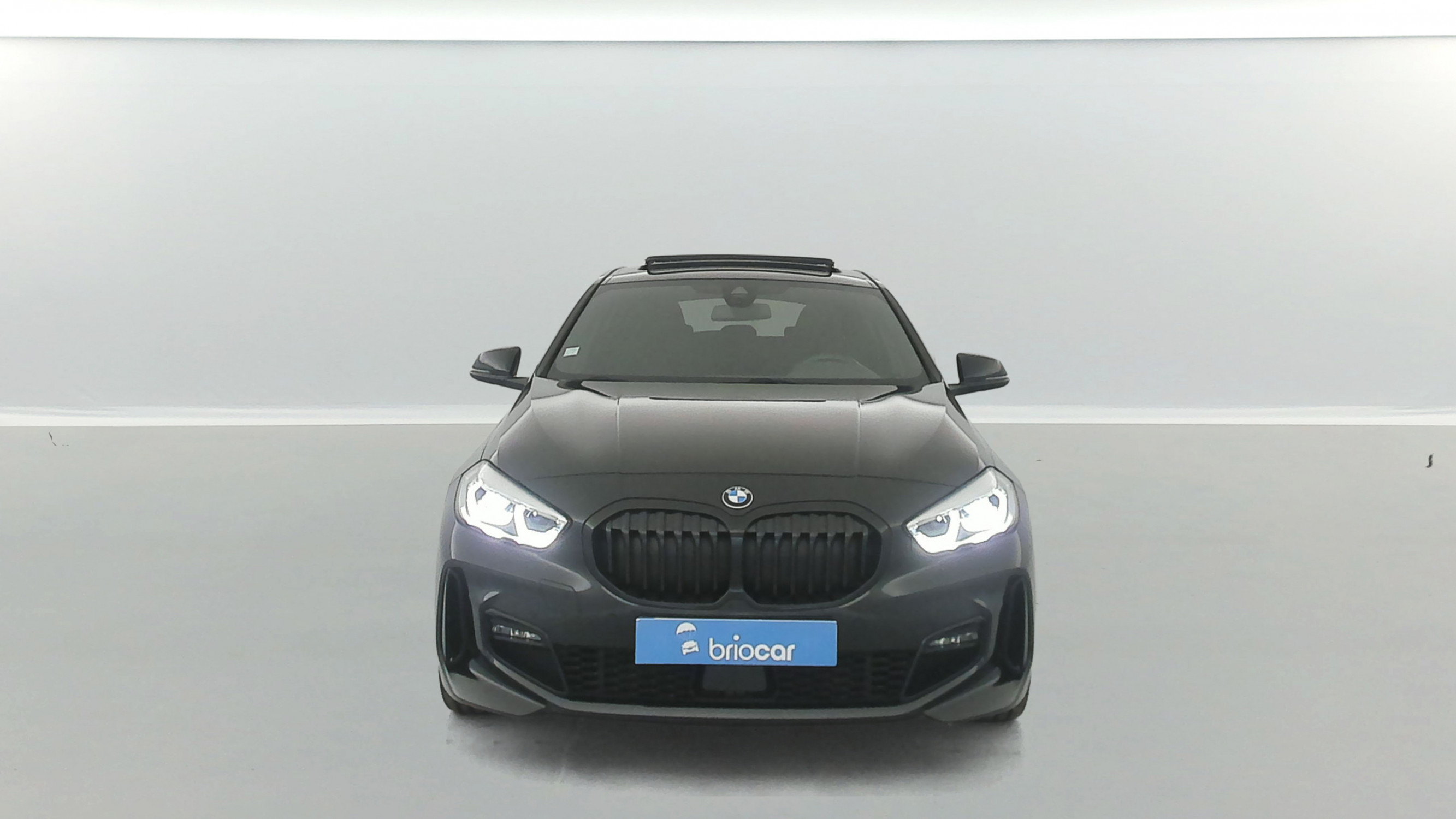 Vente en ligne Bmw Série 1 118dA 150ch M Sport + Toit ouvrant + Sièges M Sport au prix de 28 990 €