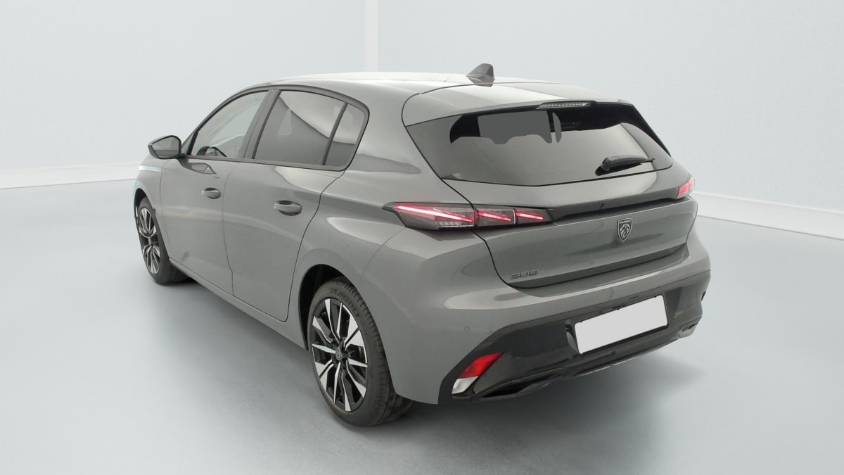 Vente en ligne Peugeot 308 BLUEHDI 130CH S S EAT8 ALLURE au prix de 27 280 €