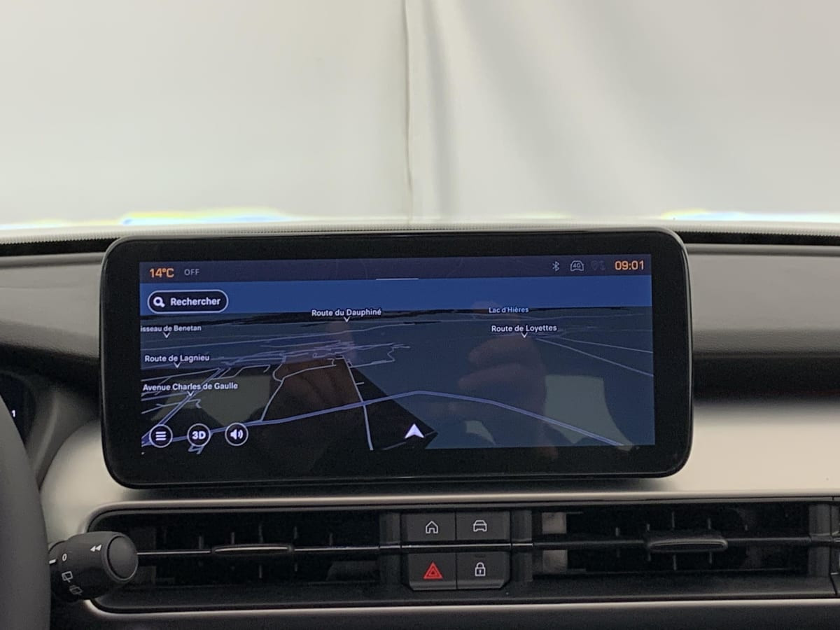 Vente en ligne Jeep Avenger 1.2 Turbo T3 110 ch e-Hybrid BVR6 Summit au prix de 28 310 €