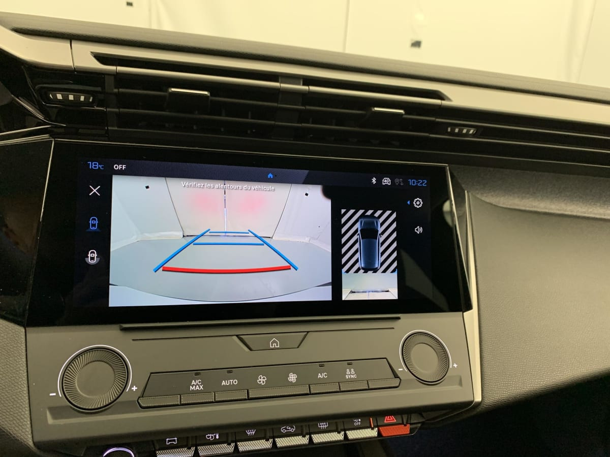 Vente en ligne Peugeot 308 BLUEHDI 130CH S S EAT8 ALLURE au prix de 27 280 €