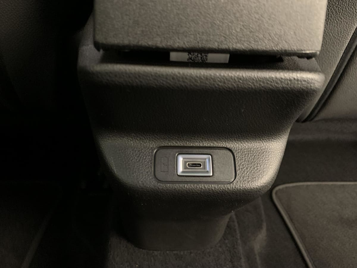 Vente en ligne Jeep Avenger 1.2 Turbo T3 110 ch e-Hybrid BVR6 Summit au prix de 28 310 €