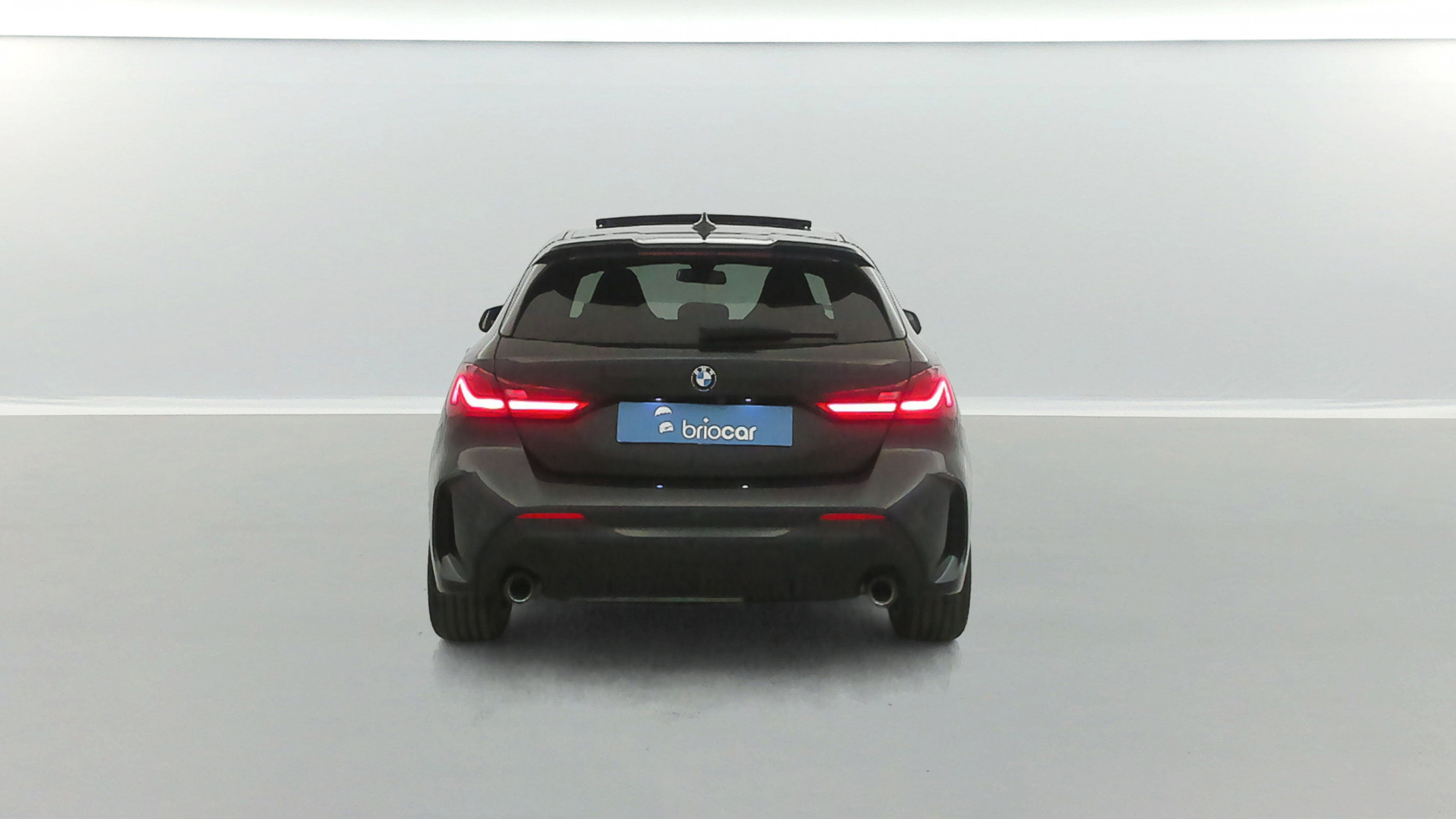 Vente en ligne Bmw Série 1 118dA 150ch M Sport + Toit ouvrant + Sièges M Sport au prix de 28 990 €