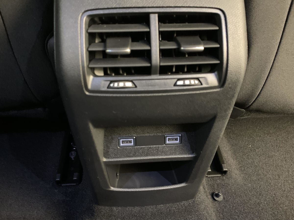 Vente en ligne Peugeot 308 BLUEHDI 130CH S S EAT8 ALLURE au prix de 27 280 €