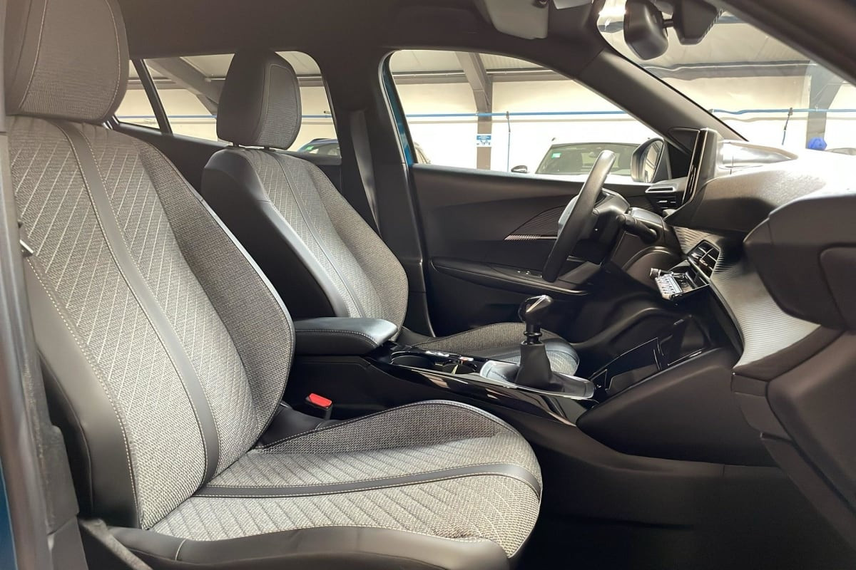Vente en ligne Peugeot 2008 100 S S BVM6 Allure au prix de 18 830 €