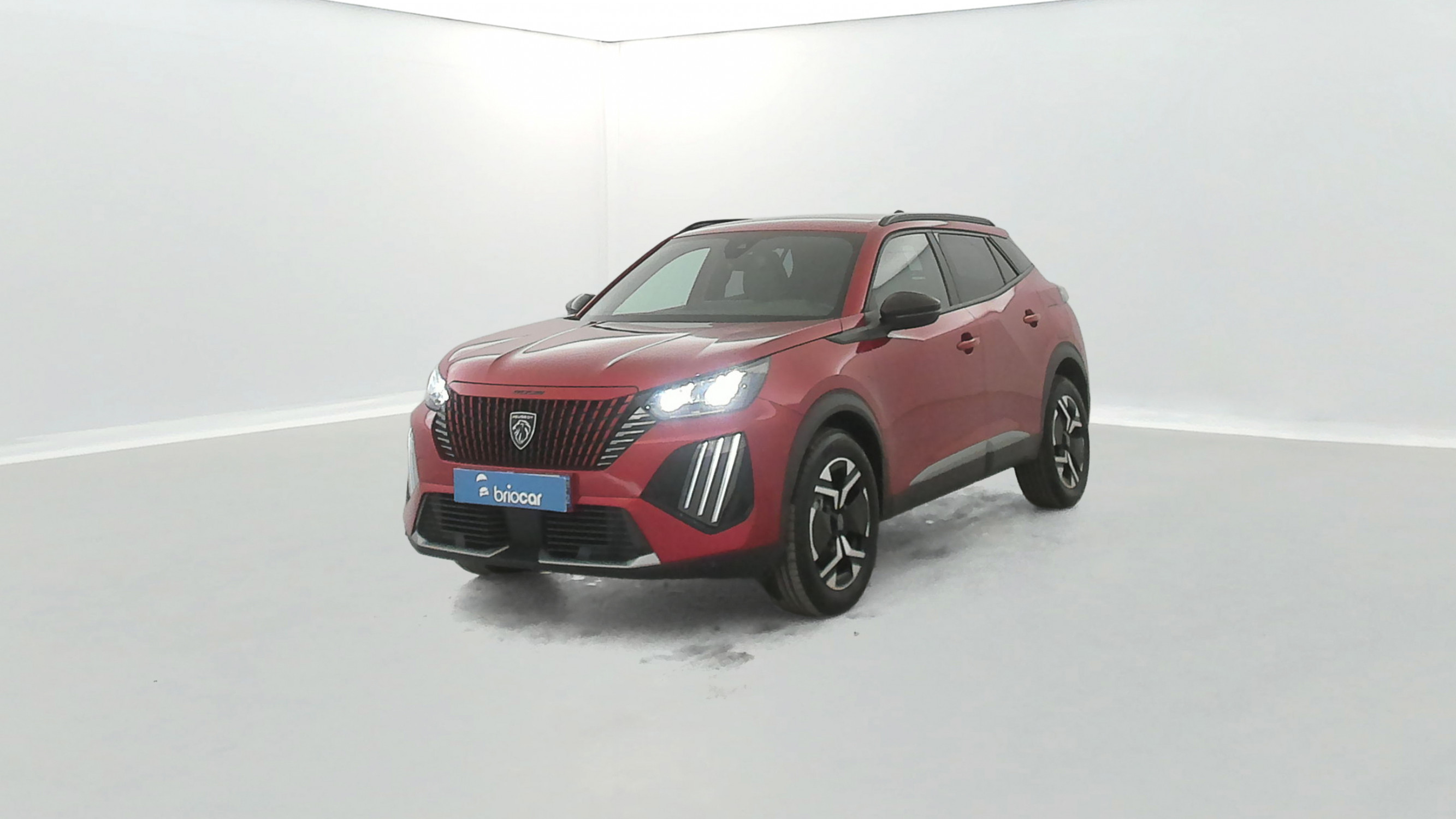 Peugeot 2008 1.2 PureTech 100ch Allure occasion de 2024 en vente à Rennes