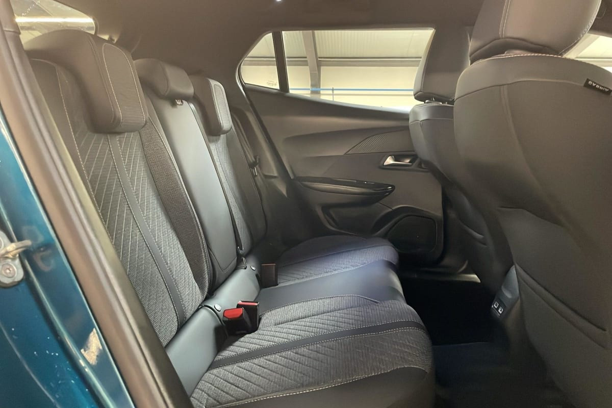 Vente en ligne Peugeot 2008 100 S S BVM6 Allure au prix de 18 830 €