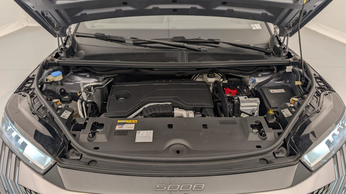 Vente en ligne Peugeot 5008 HYBRID 145 CH E-DCS6 ALLURE au prix de 30 160 €