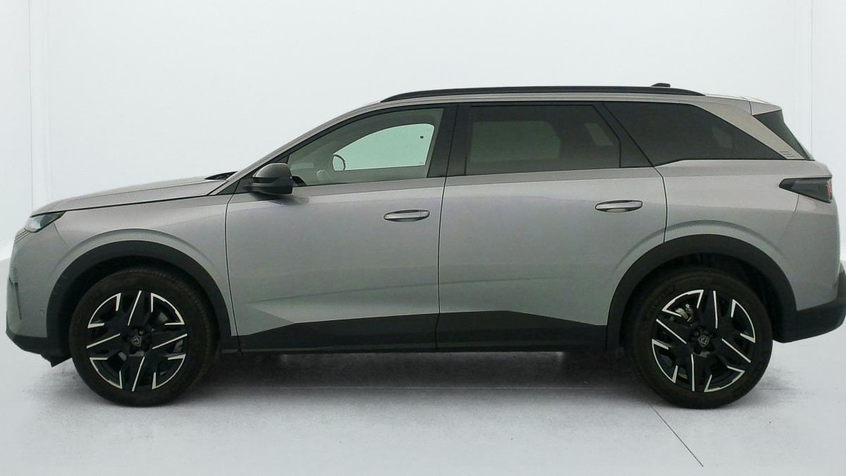 Vente en ligne Peugeot 5008 HYBRID 145 CH E-DCS6 ALLURE au prix de 30 160 €