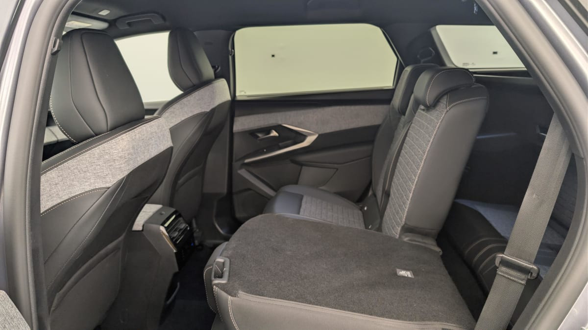 Vente en ligne Peugeot 5008 HYBRID 145 CH E-DCS6 ALLURE au prix de 30 160 €