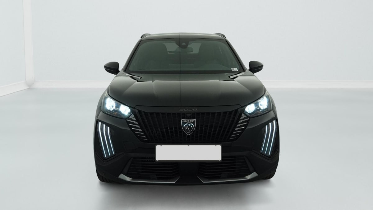 Vente en ligne Peugeot 2008 Hybrid 136 e-DCS6 Allure au prix de 23 360 €
