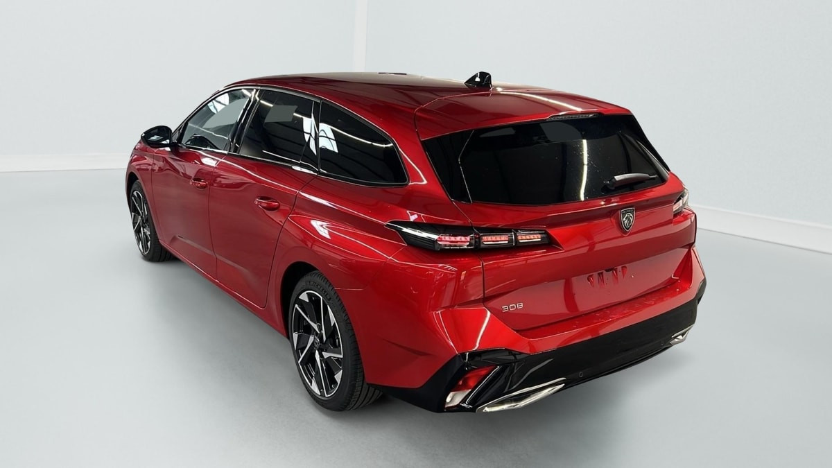 Vente en ligne Peugeot 308 SW Hybrid 145 e-DCS6 Allure au prix de 25 010 €