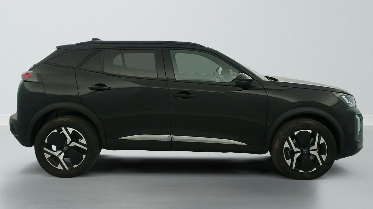 Vente en ligne Peugeot 2008 Hybrid 136 e-DCS6 Allure au prix de 23 360 €