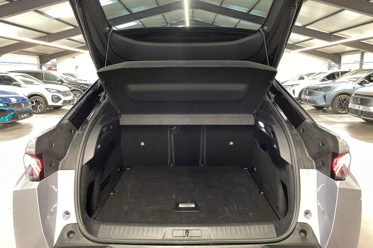 Vente en ligne Peugeot 3008 Hybrid 145 e-DCS6 GT au prix de 29 540 €